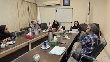 کمیته فنی و قانونی مدیریت غذا و دارو ساوه برگزار شد